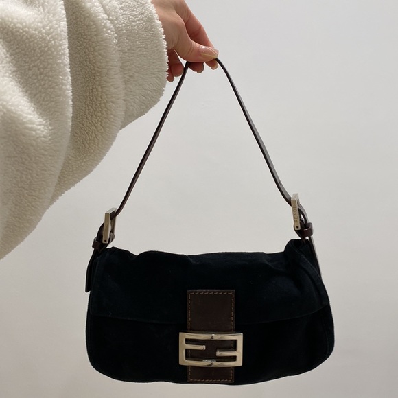 Vintage classic Fendi baguette - Picture 3 of 11